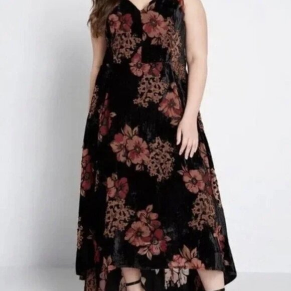 Modcloth x Collectif London Isabella Velvet Floral Dress, UK 18 - Picture 2 of 3